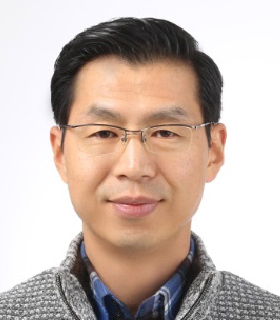 代表　李 福石　リ ボクソク